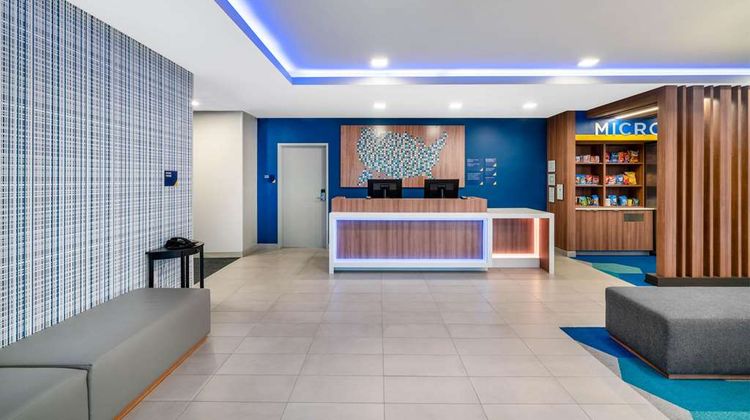 Microtel Inn & Suites by Wyndham Lobby