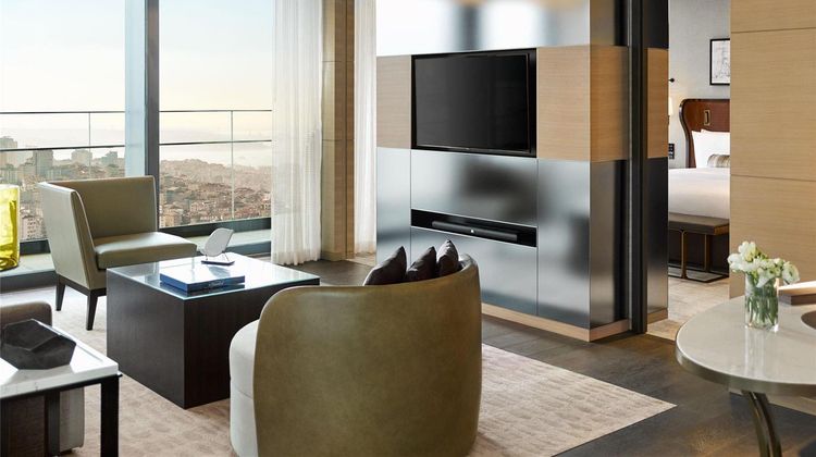 Fairmont Quasar Istanbul Suite