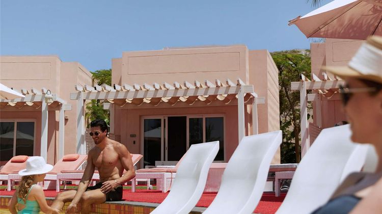 Fairmont Fujairah Beach Resort Exterior