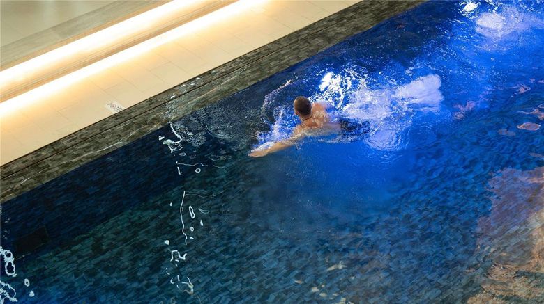<b>Fairmont Riyadh Pool</b>. Images powered by <a href="https://iceportal.shijigroup.com/" title="IcePortal" target="_blank">IcePortal</a>.