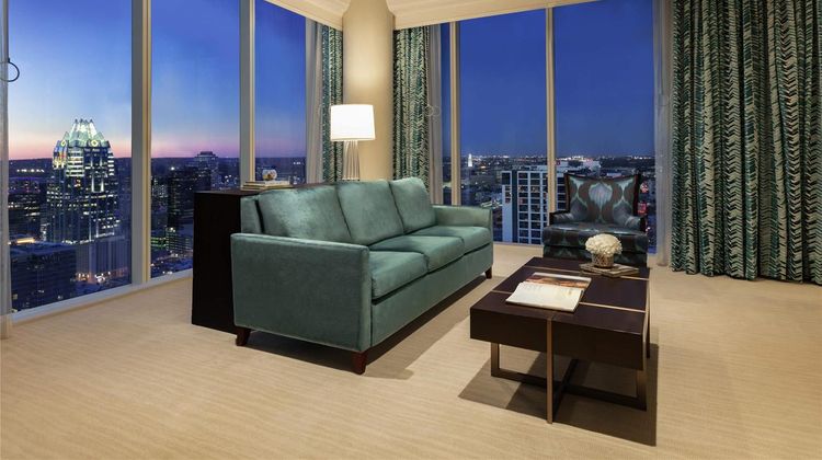 Fairmont Austin Suite