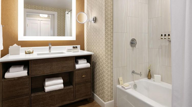 Fairmont Austin Suite