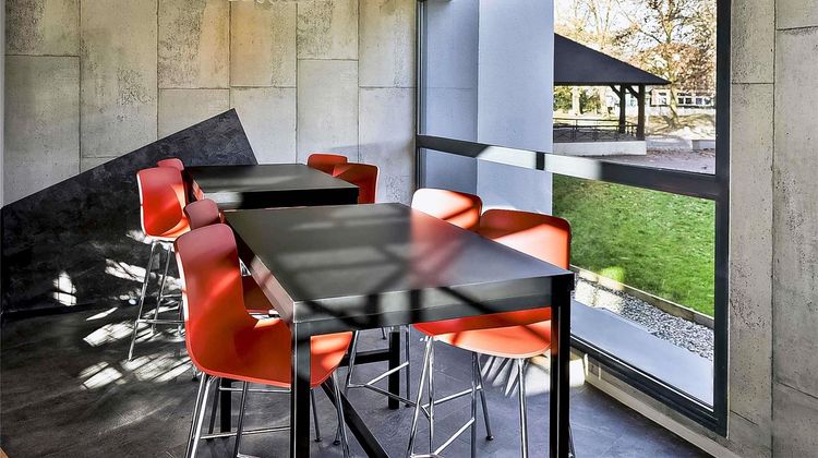 Ibis Annecy Cran Gevrier Meeting