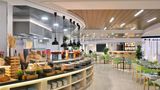 <b>Swissotel Al Murooj Dubai Restaurant</b>. Images powered by <a href="https://iceportal.shijigroup.com/" title="IcePortal" target="_blank">IcePortal</a>.