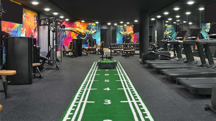 Swissotel Al Murooj Dubai Health
