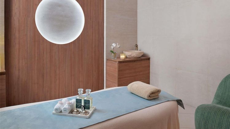 Swissotel Al Murooj Dubai Spa