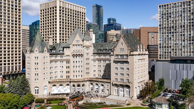 The Fairmont Hotel Macdonald Exterior