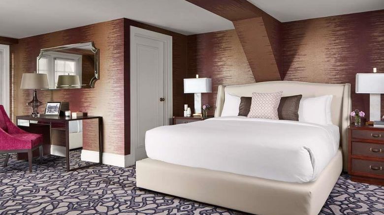 <b>The Fairmont Hotel Macdonald Suite</b>. Images powered by <a href="https://iceportal.shijigroup.com/" title="IcePortal" target="_blank">IcePortal</a>.