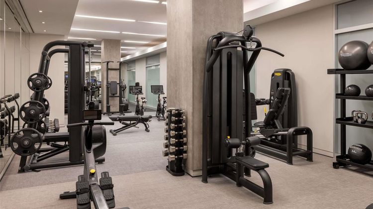 Fairmont Chicago, Millennium Park Health