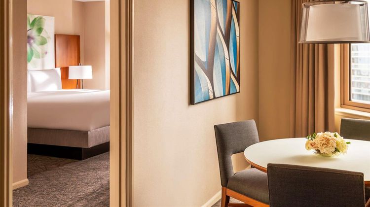Fairmont Chicago, Millennium Park Room