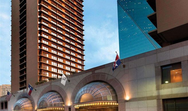 The Fairmont Dallas Exterior