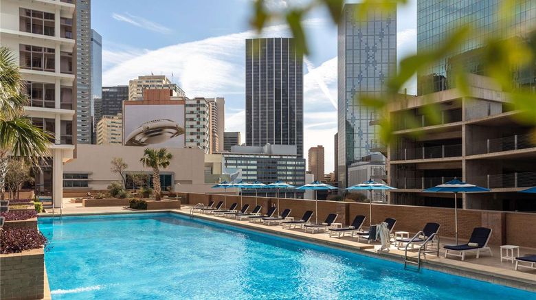<b>The Fairmont Dallas Pool</b>. Images powered by <a href="https://iceportal.shijigroup.com/" title="IcePortal" target="_blank">IcePortal</a>.
