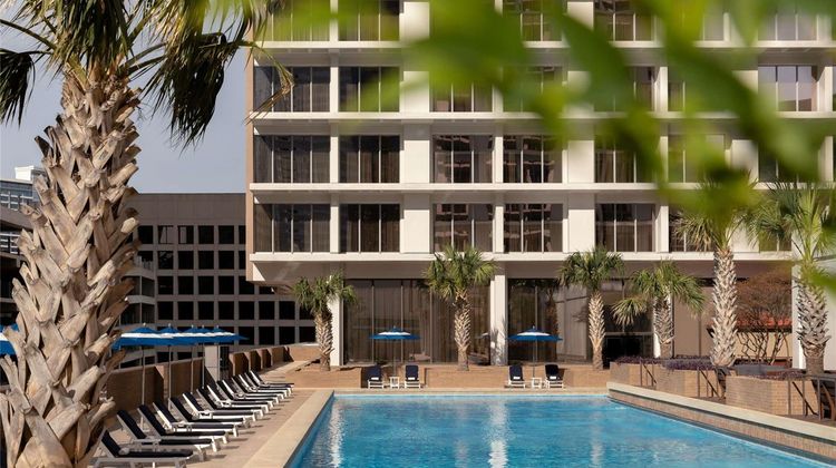 The Fairmont Dallas Pool