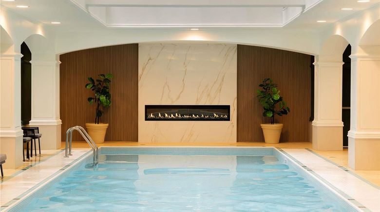 <b>Fairmont Royal York Pool</b>. Images powered by <a href="https://iceportal.shijigroup.com/" title="IcePortal" target="_blank">IcePortal</a>.