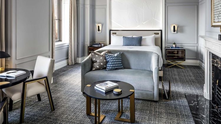 Fairmont Royal York Suite