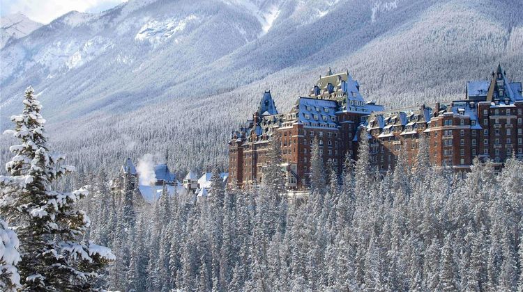 Fairmont Banff Springs Exterior