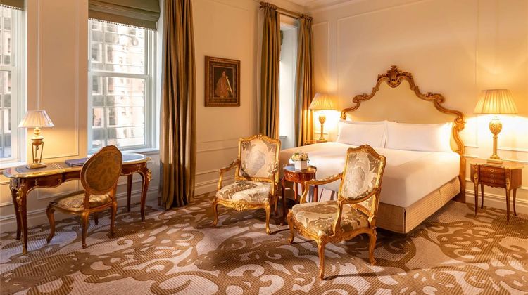 The Plaza, New York Room