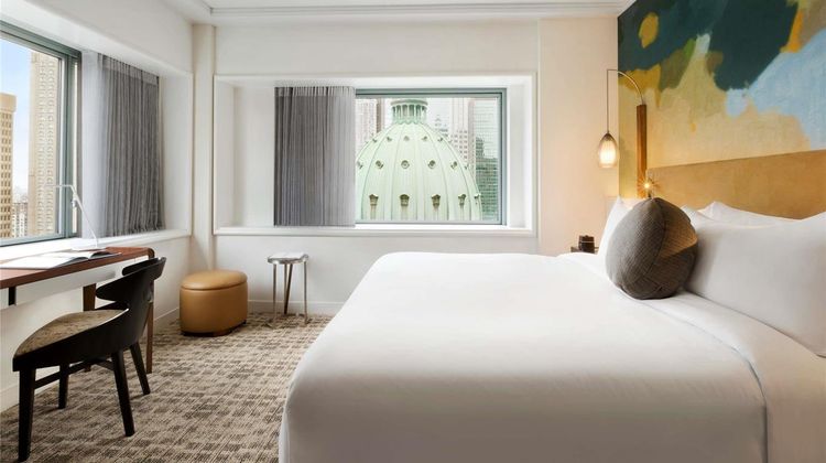 Fairmont The Queen Elizabeth Room