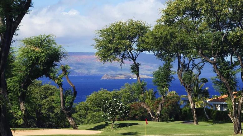 <b>The Fairmont Kea Lani Maui Golf</b>. Images powered by <a href="https://iceportal.shijigroup.com/" title="IcePortal" target="_blank">IcePortal</a>.