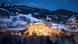 <b>The Fairmont Tremblant Exterior</b>. Images powered by <a href="https://iceportal.shijigroup.com/" title="IcePortal" target="_blank">IcePortal</a>.