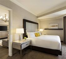 Fairmont Chateau Lake Louise Room