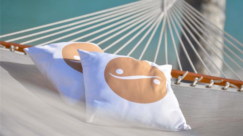 <b>The Hamilton Princess & Beach Club Spa</b>. Images powered by <a href="https://iceportal.shijigroup.com/" title="IcePortal" target="_blank">IcePortal</a>.
