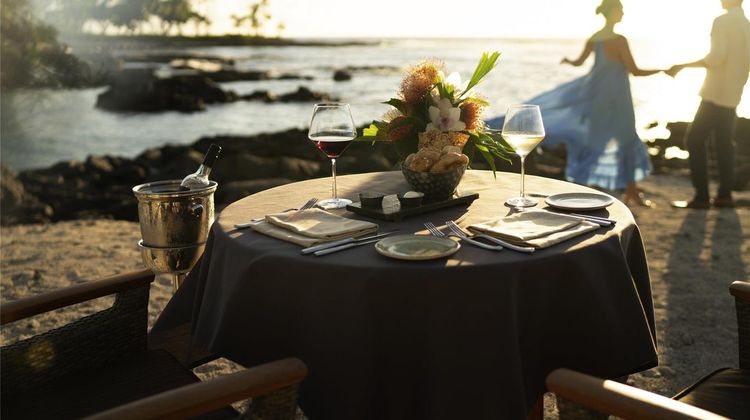 The Fairmont Orchid, Hawaii Restaurant