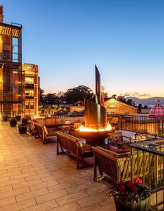 Fairmont Heritage Place, Ghirardelli Sq