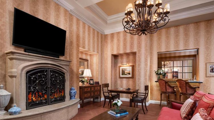 Fairmont Grand Del Mar Room