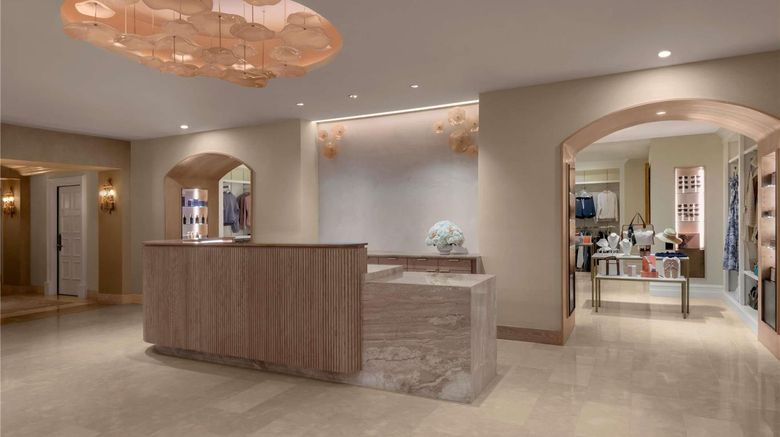 <b>Fairmont Grand Del Mar Spa</b>. Images powered by <a href="https://iceportal.shijigroup.com/" title="IcePortal" target="_blank">IcePortal</a>.