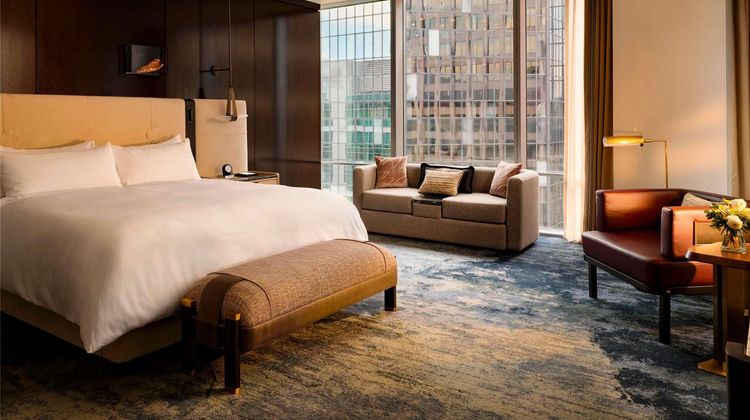 Fairmont Pittsburgh Suite