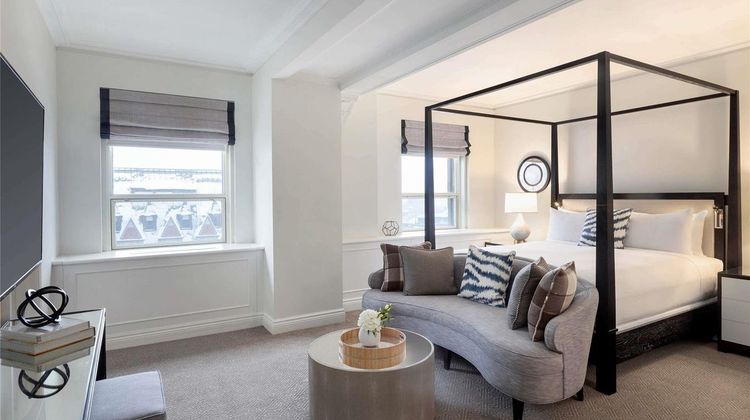 Fairmont Le Chateau Frontenac Suite