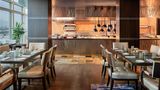 <b>Fairmont Vancouver Airport Restaurant</b>. Images powered by <a href="https://iceportal.shijigroup.com/" title="IcePortal" target="_blank">IcePortal</a>.