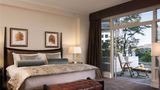 <b>Fairmont Waterfront Suite</b>. Images powered by <a href="https://iceportal.shijigroup.com/" title="IcePortal" target="_blank">IcePortal</a>.