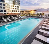 Fairmont Waterfront Room