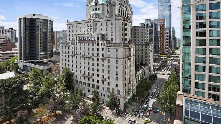 The Fairmont Hotel Vancouver Exterior