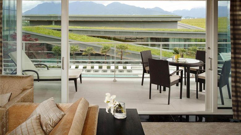 <b>Fairmont Pacific Rim Suite</b>. Images powered by <a href="https://iceportal.shijigroup.com/" title="IcePortal" target="_blank">IcePortal</a>.