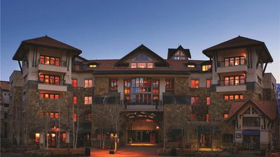 Fairmont Heritage Place Franz Klammer