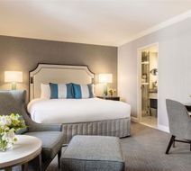 Fairmont Olympic Hotel Room