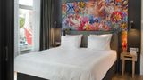 <b>Swissotel Amsterdam Suite</b>. Images powered by <a href="https://iceportal.shijigroup.com/" title="IcePortal" target="_blank">IcePortal</a>.