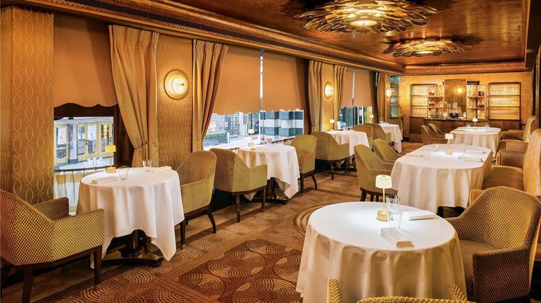 <b>The Savoy, A Fairmont Hotel Restaurant</b>. Images powered by <a href="https://iceportal.shijigroup.com/" title="IcePortal" target="_blank">IcePortal</a>.