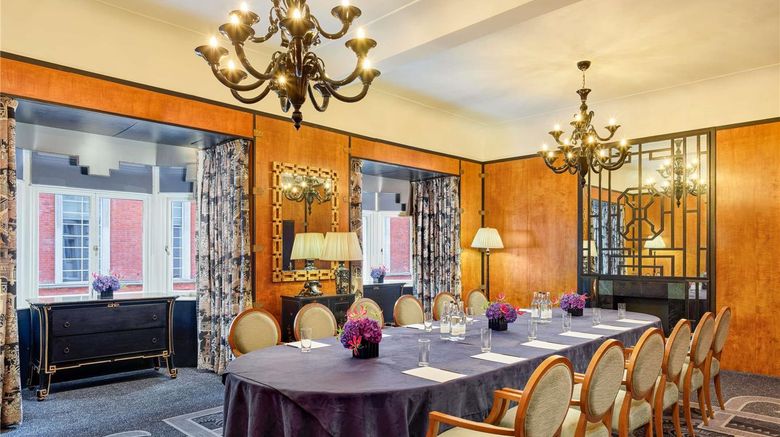 <b>The Savoy, A Fairmont Hotel Meeting</b>. Images powered by <a href="https://iceportal.shijigroup.com/" title="IcePortal" target="_blank">IcePortal</a>.