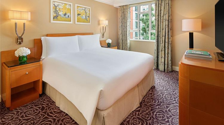 The Savoy, A Fairmont Hotel Room
