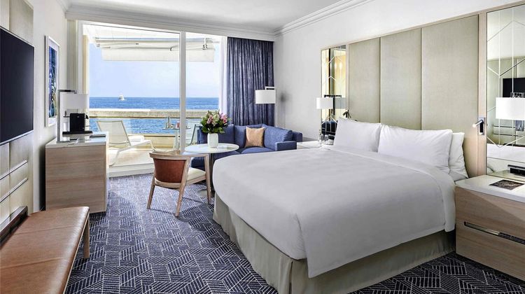 The Fairmont Monte Carlo Room