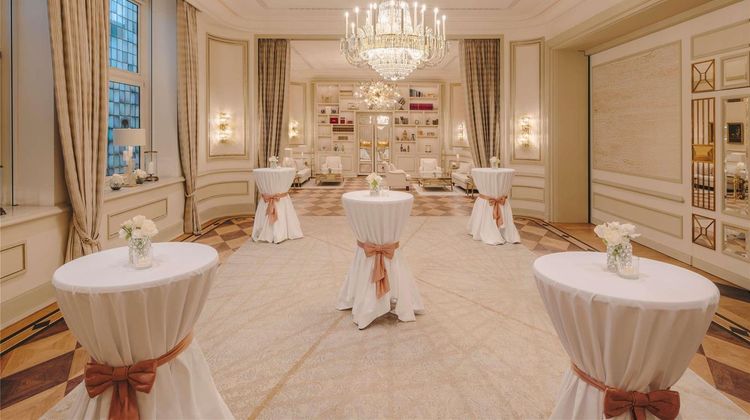 Fairmont Hotel Vier Jahreszeiten Other