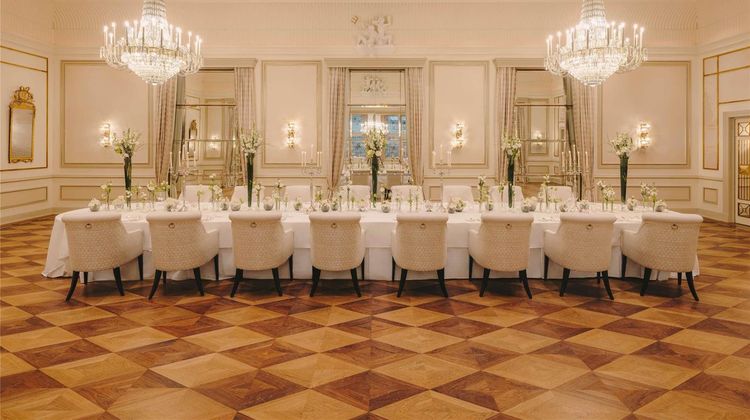 Fairmont Hotel Vier Jahreszeiten Meeting
