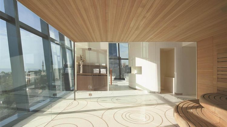 Fairmont Baku, Flame Towers Spa
