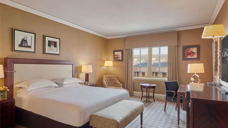 Fairmont St Andrews Room