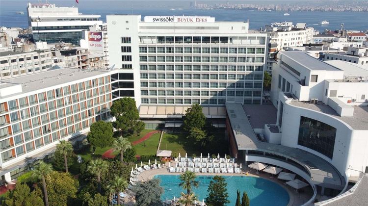 Swissotel Buyuk Efes, Izmir Exterior