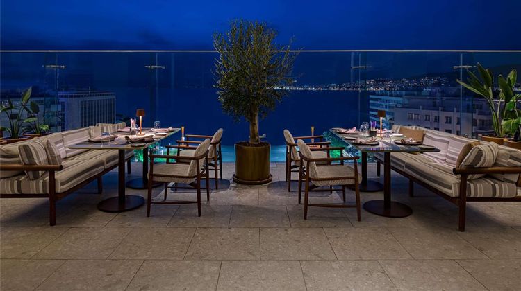 Swissotel Buyuk Efes, Izmir Restaurant